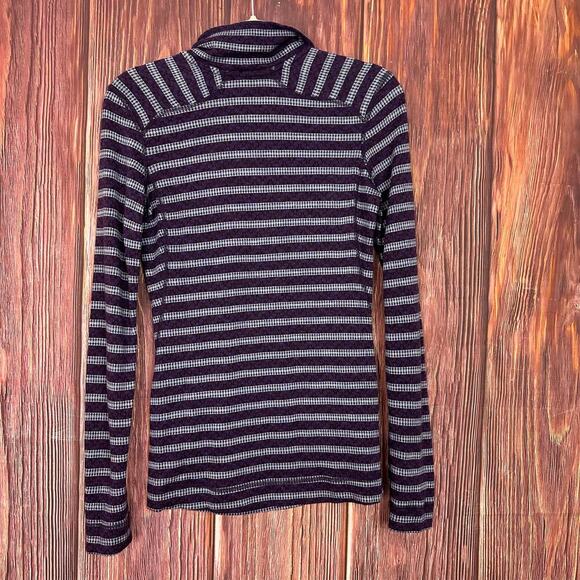 Smartwool Women’s Stripe 1/4 Zip Base layer Top Purple Size Small S - Picture 7 of 7
